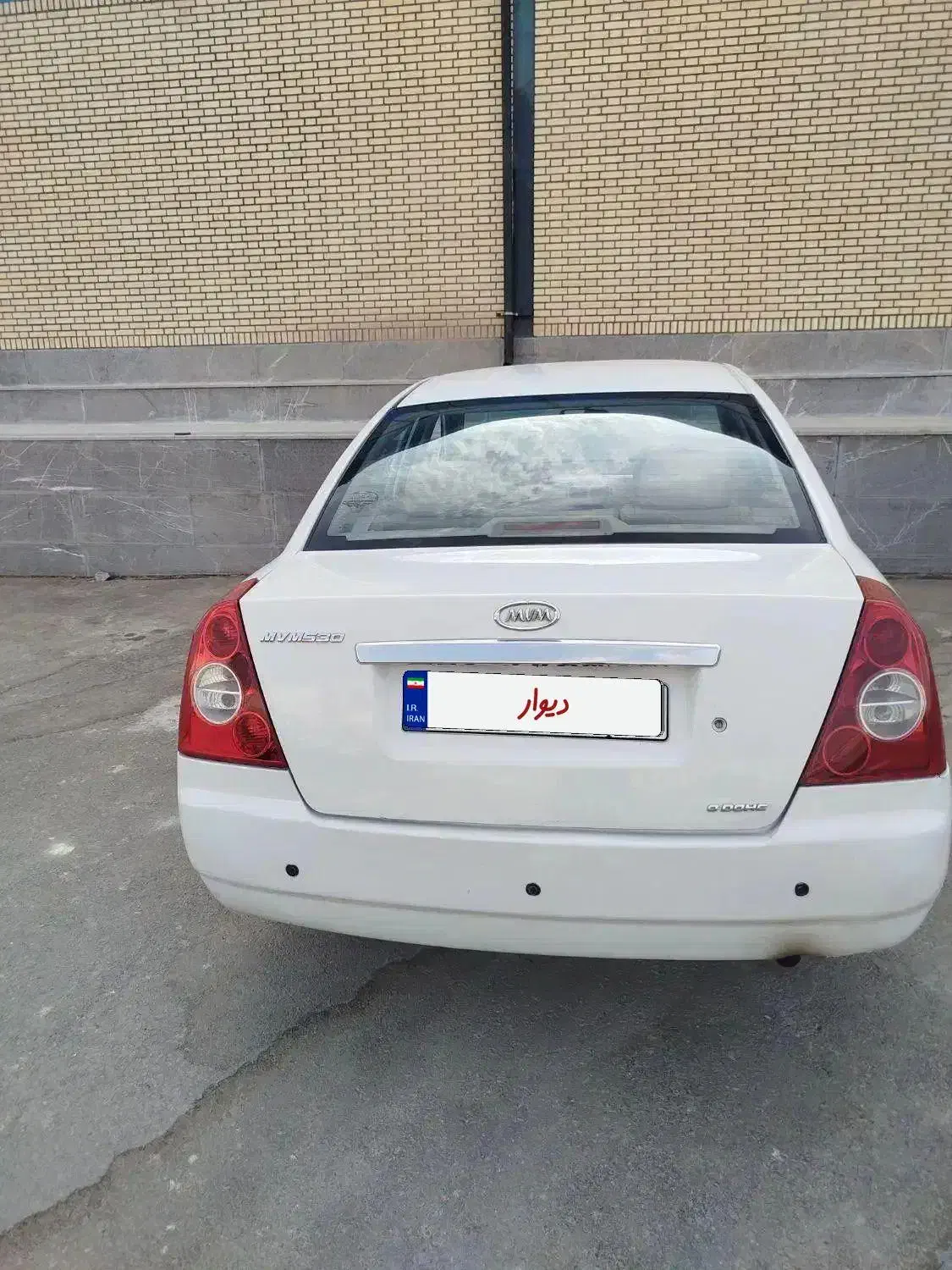 ام وی ام 530|خودرو سواری و وانت|یزد, |دیوار