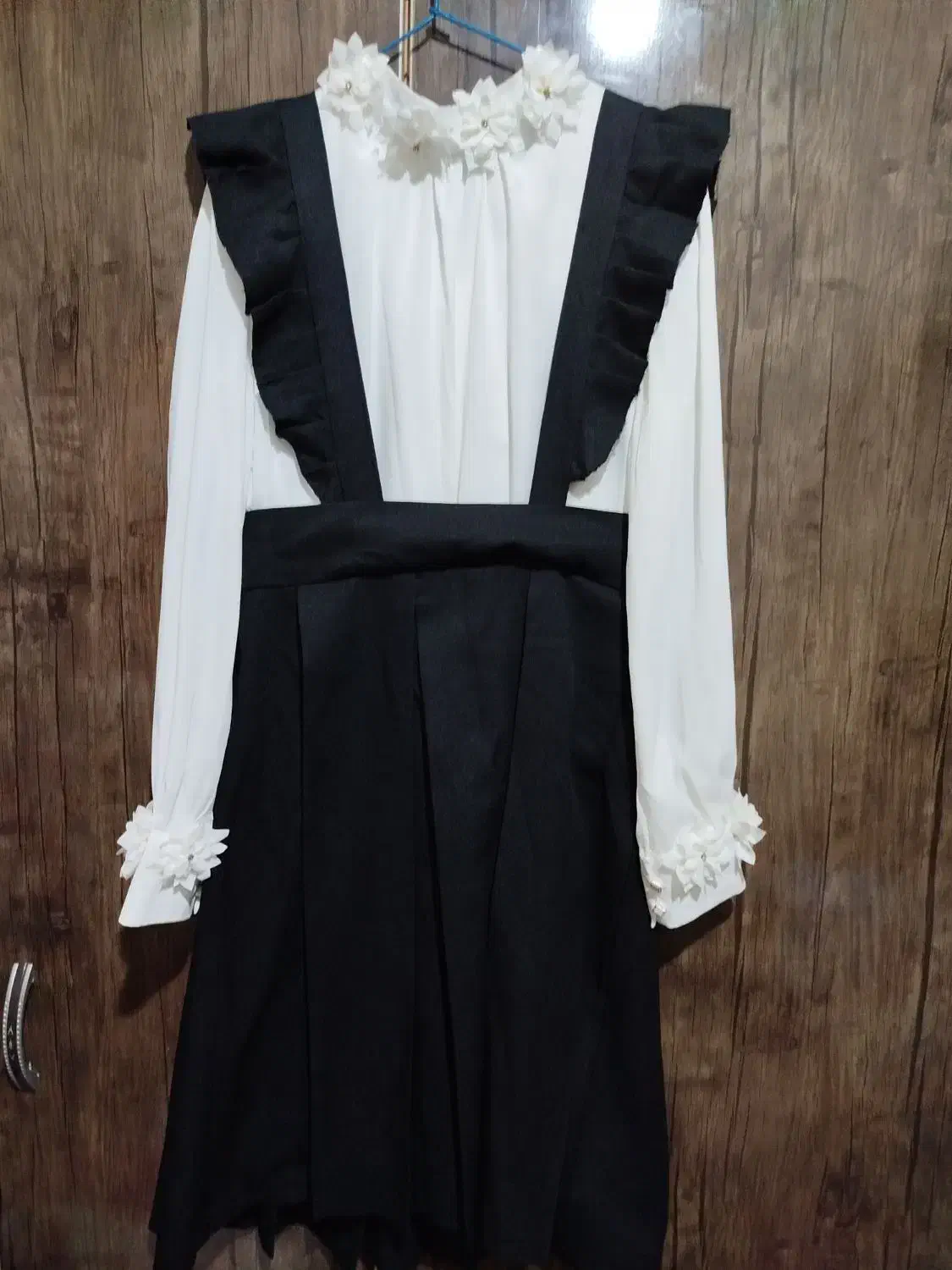 لباس|لباس|لاهیجان, یحی آباد|دیوار