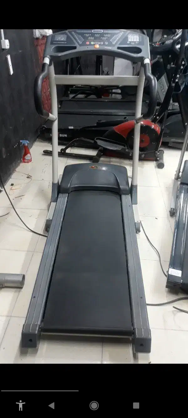 تردمیل|تجهیزات ورزشی|اسفراین, |دیوار