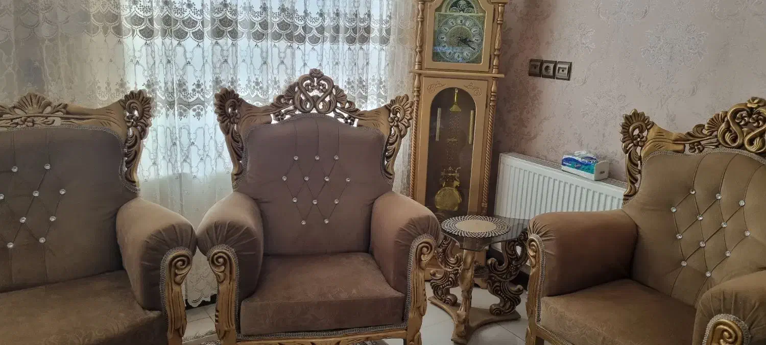 فروش مبل سلطنتی(استیل)|مبلمان خانگی و میز عسلی|یزد, |دیوار