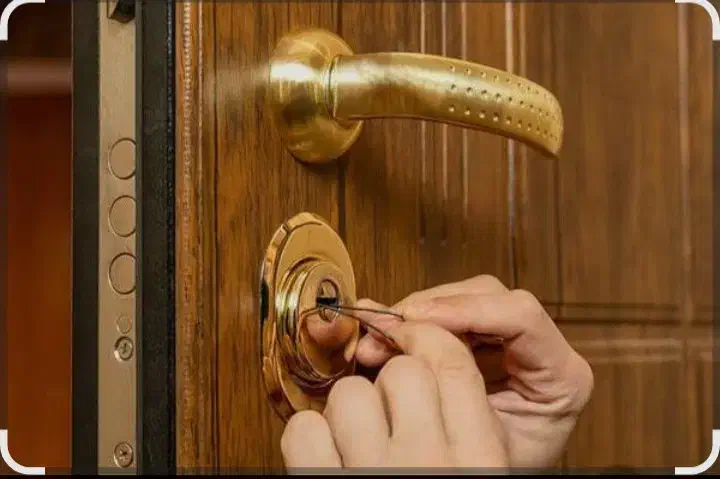 کیلید سازی شبانه روزی کل مناطق تهران|خدمات پیشه و مهارت|تهران, فلسطین (میدان انقلاب)|دیوار