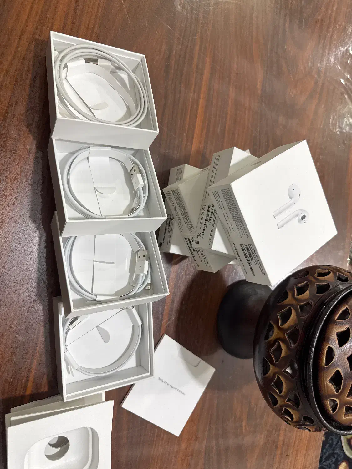 کابل و جعبه ایرپاد ۲ اصلی آیفون|لوازم جانبی موبایل و تبلت|دماوند, گیلاوند|دیوار