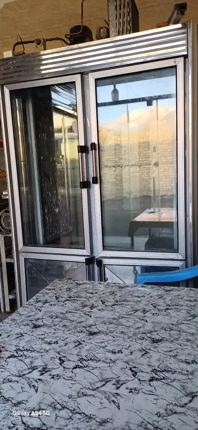 فروش فوری یخچال مغازه دو طرف ویترین و چرخ گوشت|یخچال و فریزر|دورود, |دیوار