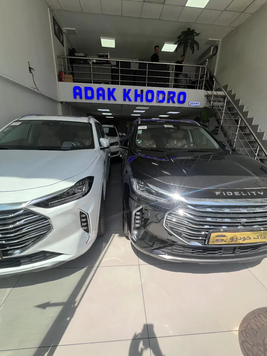 فیدلیتی پرستیژ ۵*۷ نفره مشکی داخل طوسی نسکافه ۴۰۴|خودرو سواری و وانت|تهران, نصرت|دیوار
