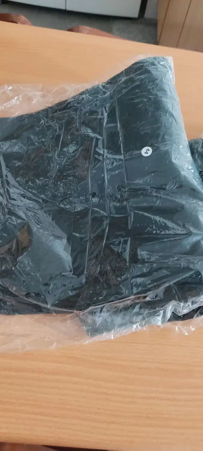 لباس نظامی|لباس|تهران, دهکده المپیک|دیوار