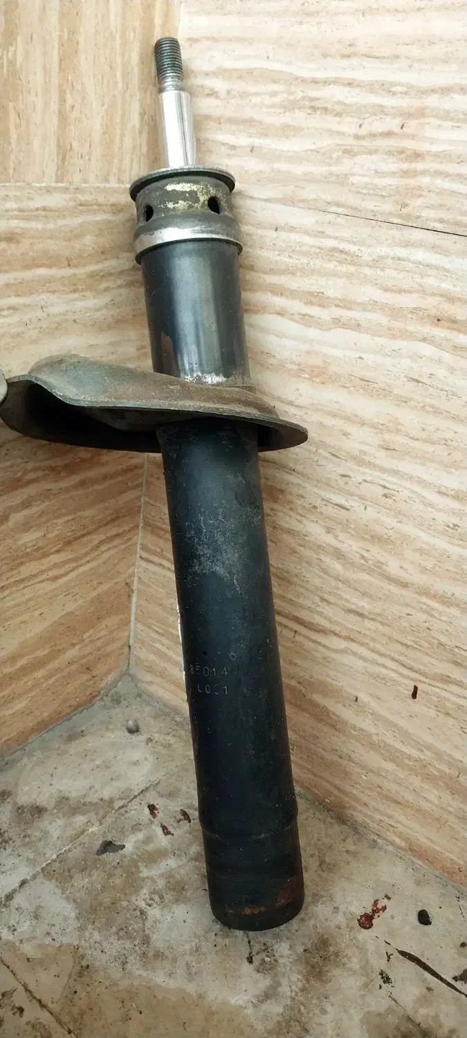 کمک فنر پژو|قطعات یدکی و لوازم جانبی|رباط‌کریم, نصیرشهر|دیوار