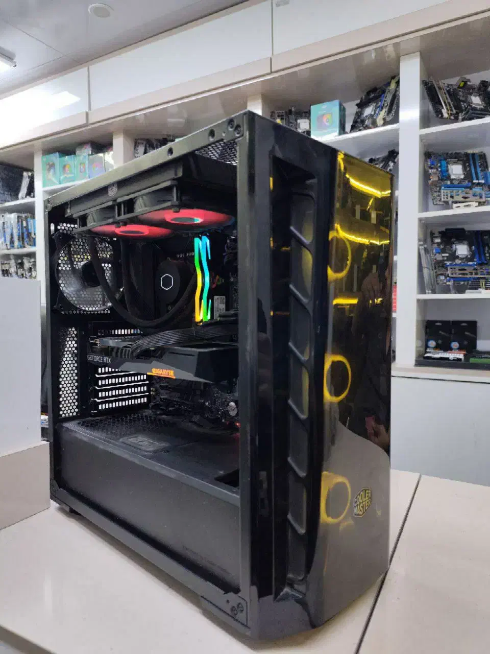 کیس کامپیوتر گیمینگ|رایانه رومیزی|نجفآباد, امام خمینی|دیوار