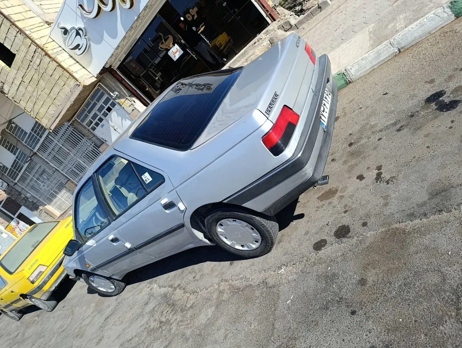 405مدل 97|خودرو سواری و وانت|بم, |دیوار