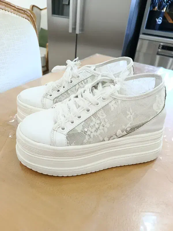 کتونی عروس|کیف، کفش، کمربند|شهریار, شهریار|دیوار