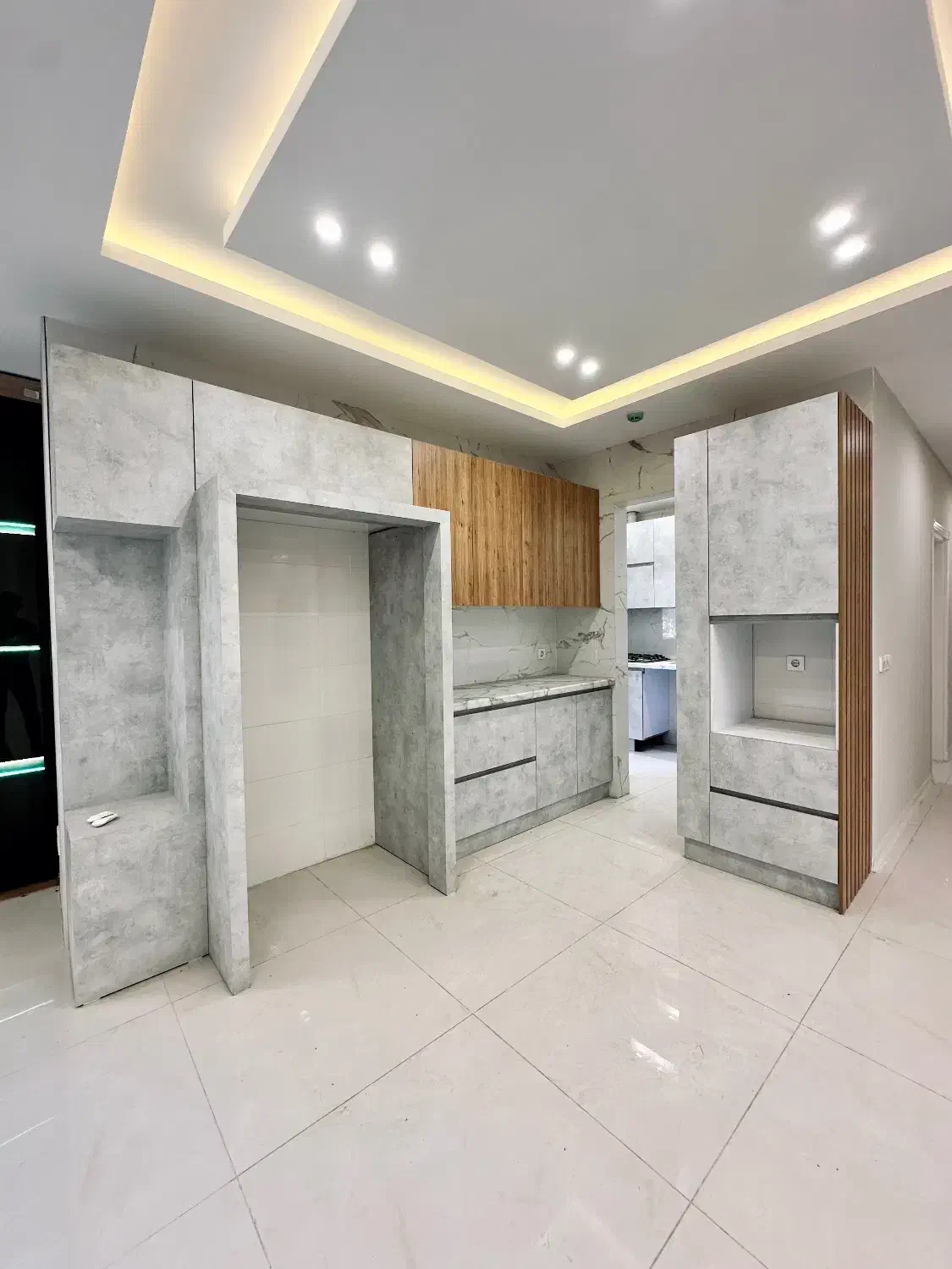 لوکیشن سرابی / برند لوکس / ۱۷۰ متری *|فروش آپارتمان|گنبد کاووس, |دیوار