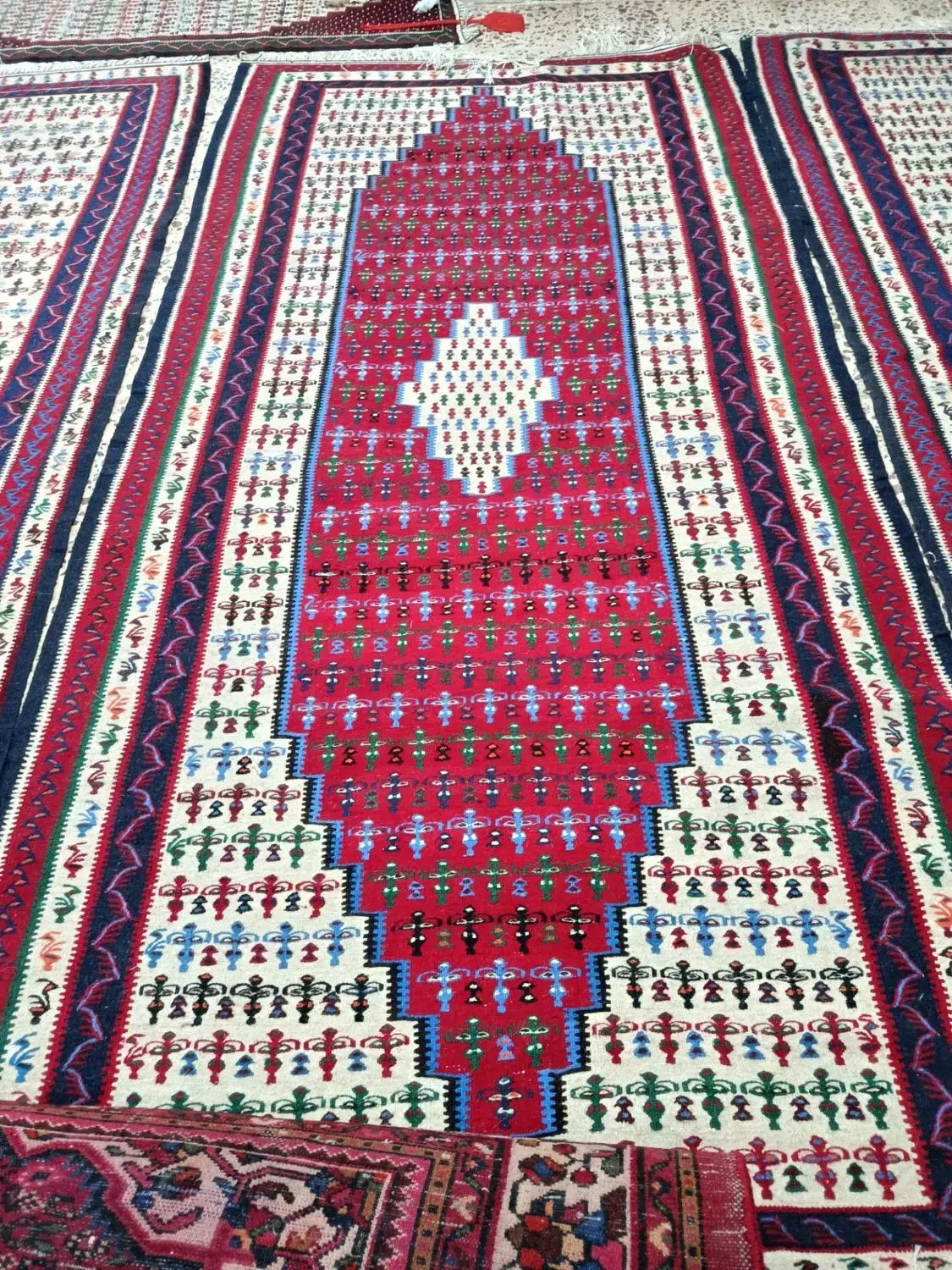 گلیم|گلیم، جاجیم، گبه|کرمانشاه, |دیوار