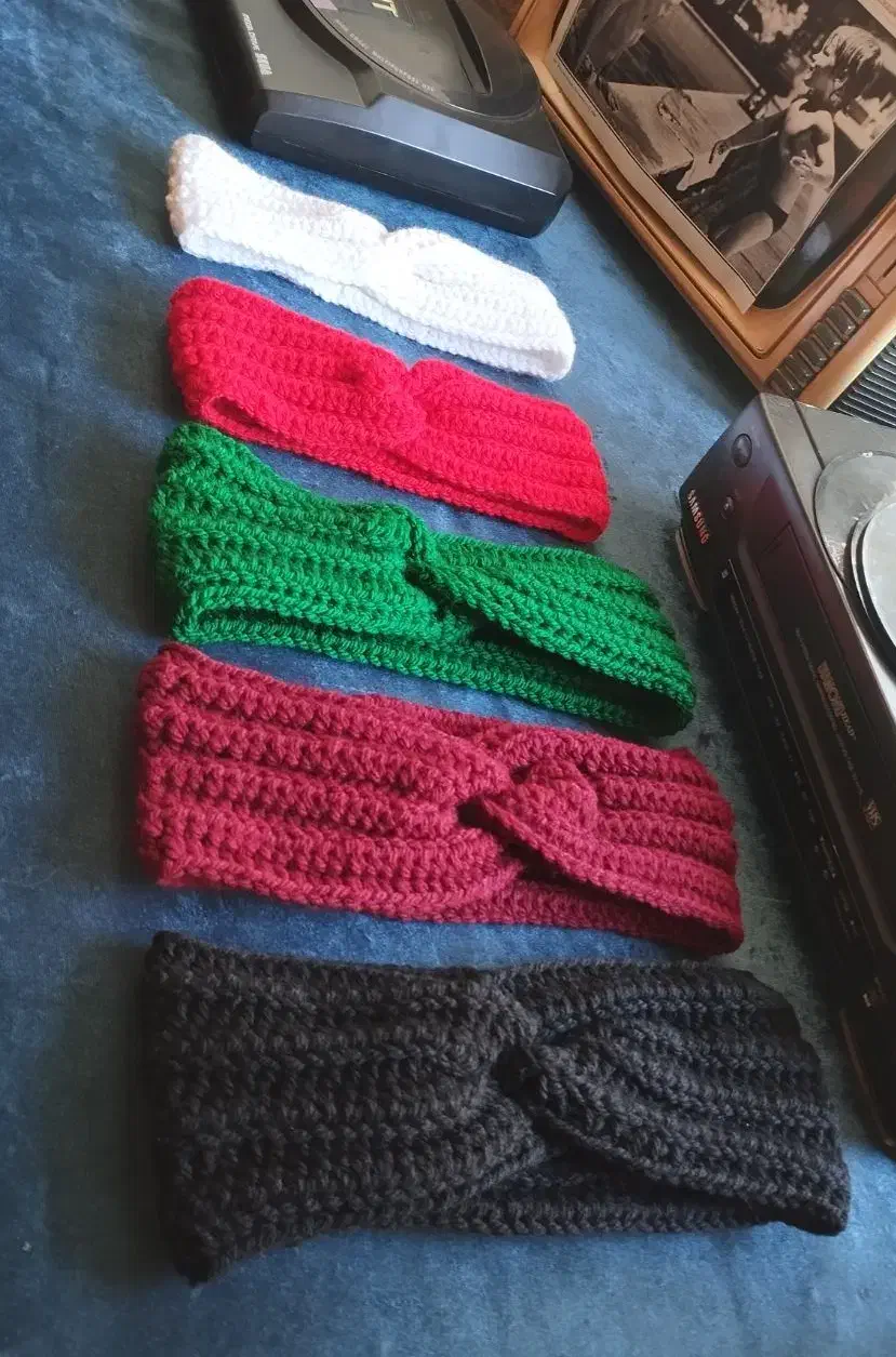 هدبند|لوازم خیاطی و بافتنی|رشت, منظریه|دیوار