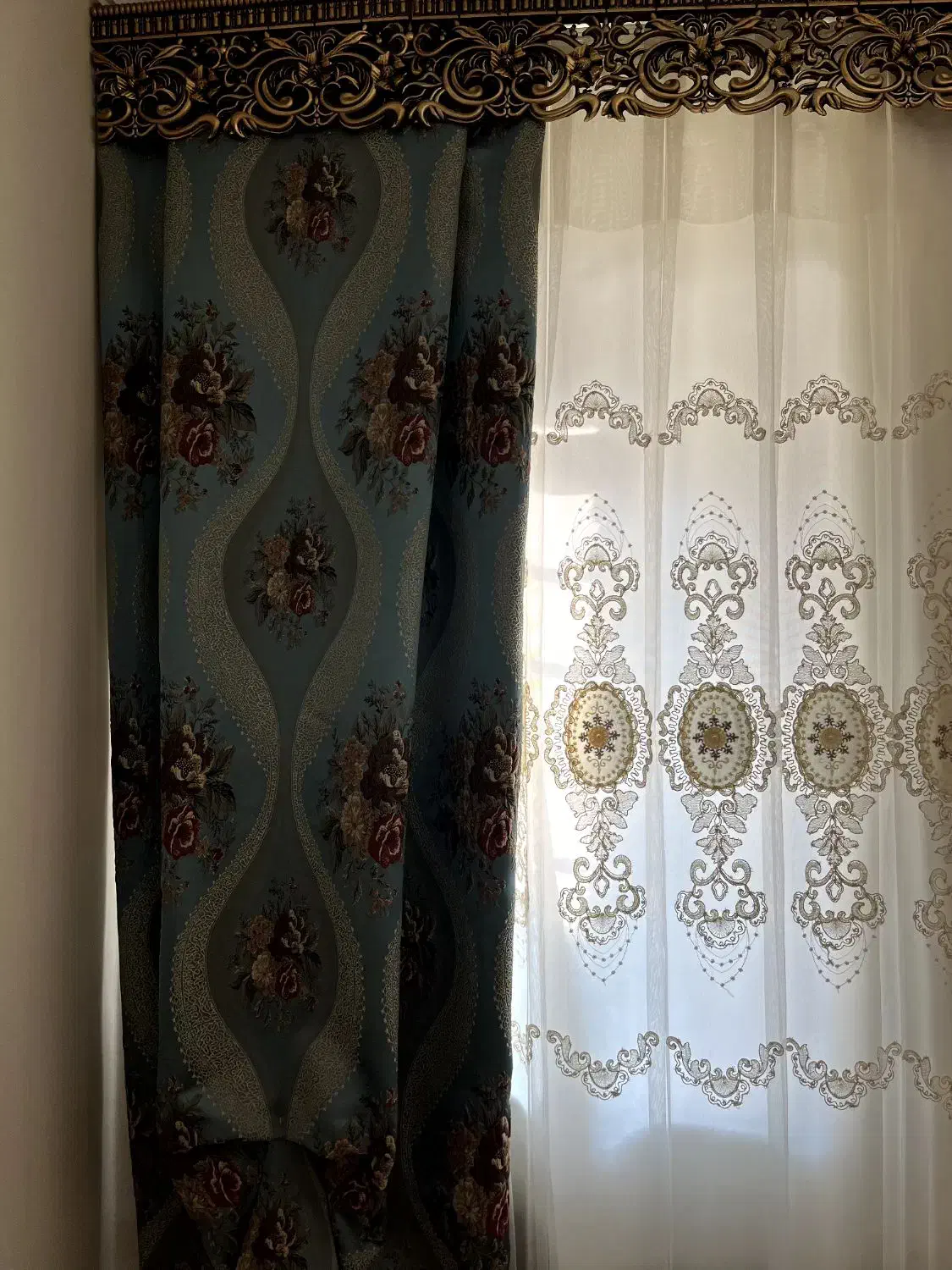 پرده توری همراه والان ترک|پرده، رانر، رومیزی|ارومیه, |دیوار