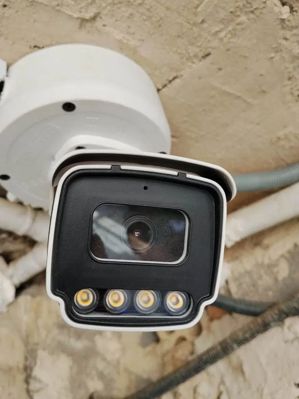 فروش و نصب تخصصی دوربین و دزدگیر|دوربین مداربسته|لردگان, |دیوار