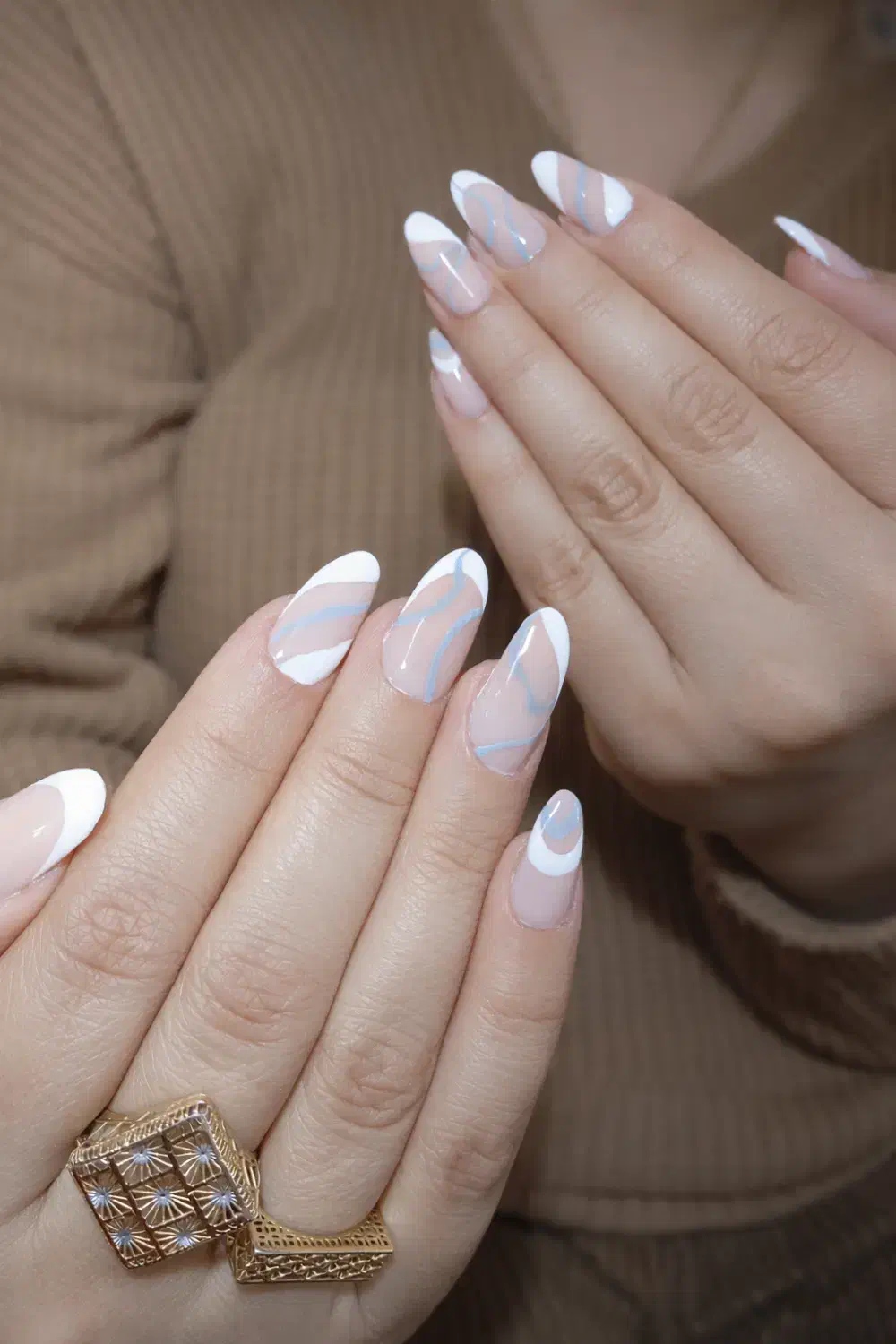 کاشت ناخن|خدمات آرایشگری و زیبایی|قم, ناصردیوان|دیوار