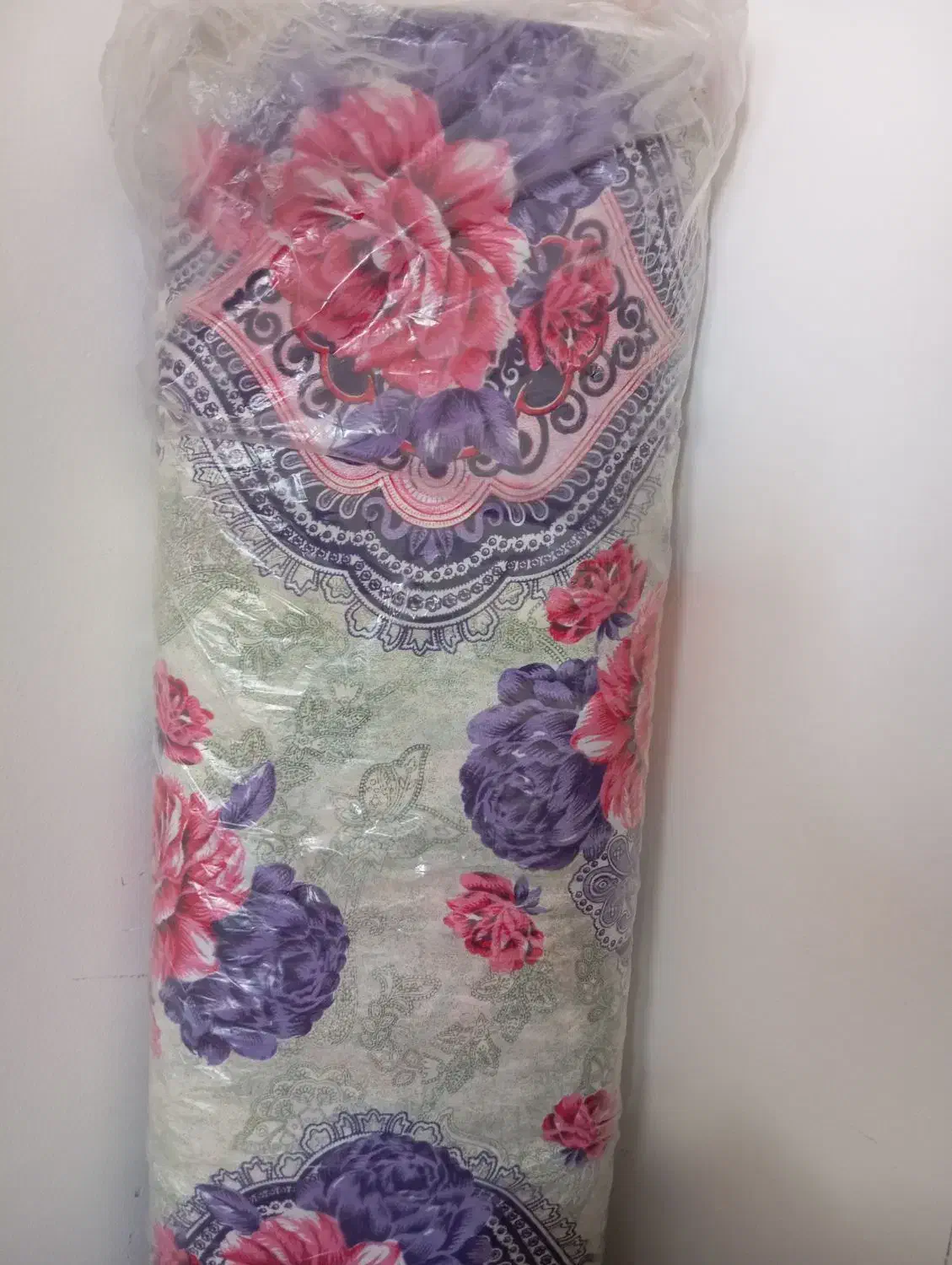 لباسشویی،یخچال،فرش،پارچه لحاف،مبل|مبلمان خانگی و میز عسلی|آق قلا, |دیوار