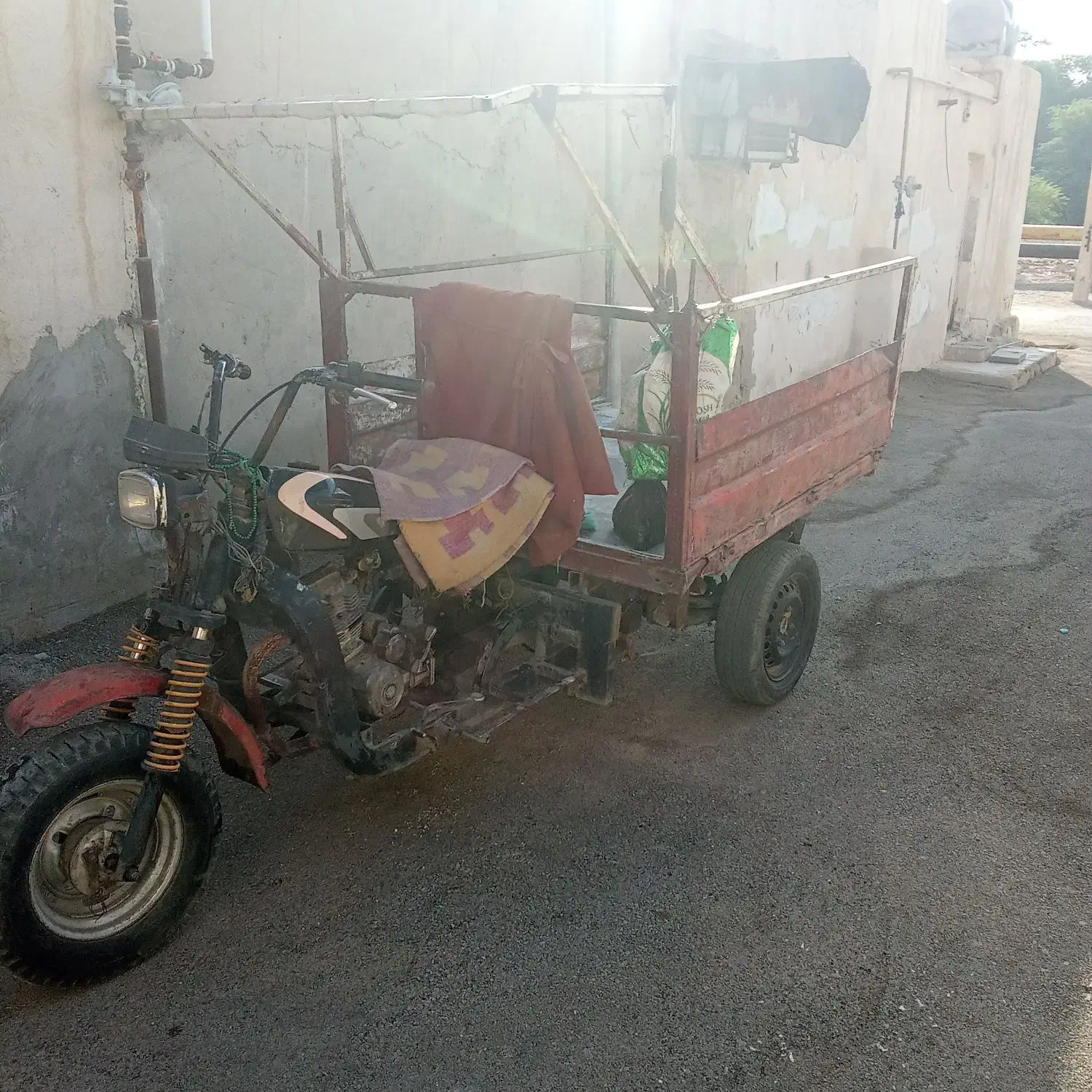 قفسه و گاری 4چرخ متحرک وسچرخ جت رو|کتابخانه، شلف، قفسه‌های دیواری|امیدیه, |دیوار