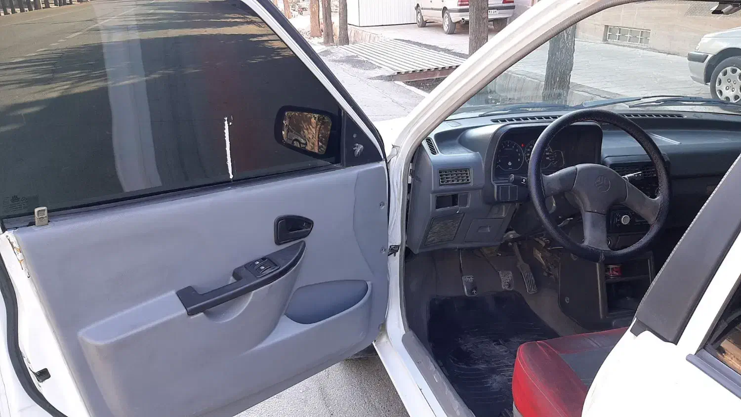 پراید ۸۵ بدون رنگ شاسی پلم و پراید مدل ۸۶ شاسی پلم|خودرو سواری و وانت|آباده, |دیوار