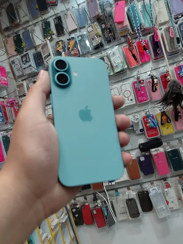 iPhone 16 128 gig|موبایل|همدان, |دیوار