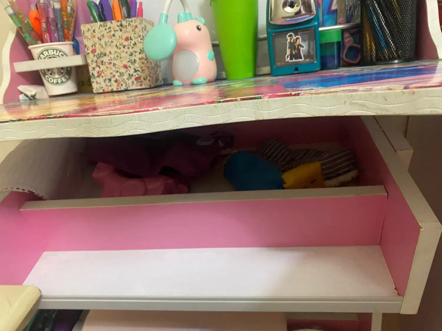 میز صندلی دخترونه|میز تحریر و کامپیوتر|بابل, |دیوار