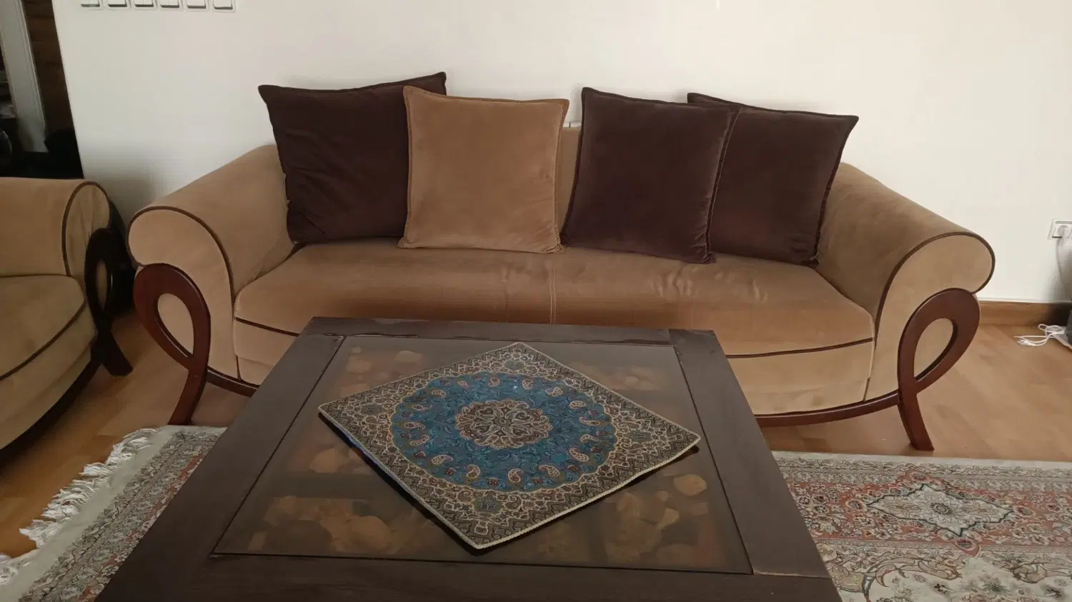 مبلمان راحتی ۷ نفره|مبلمان خانگی و میز عسلی|تهران, پونک|دیوار