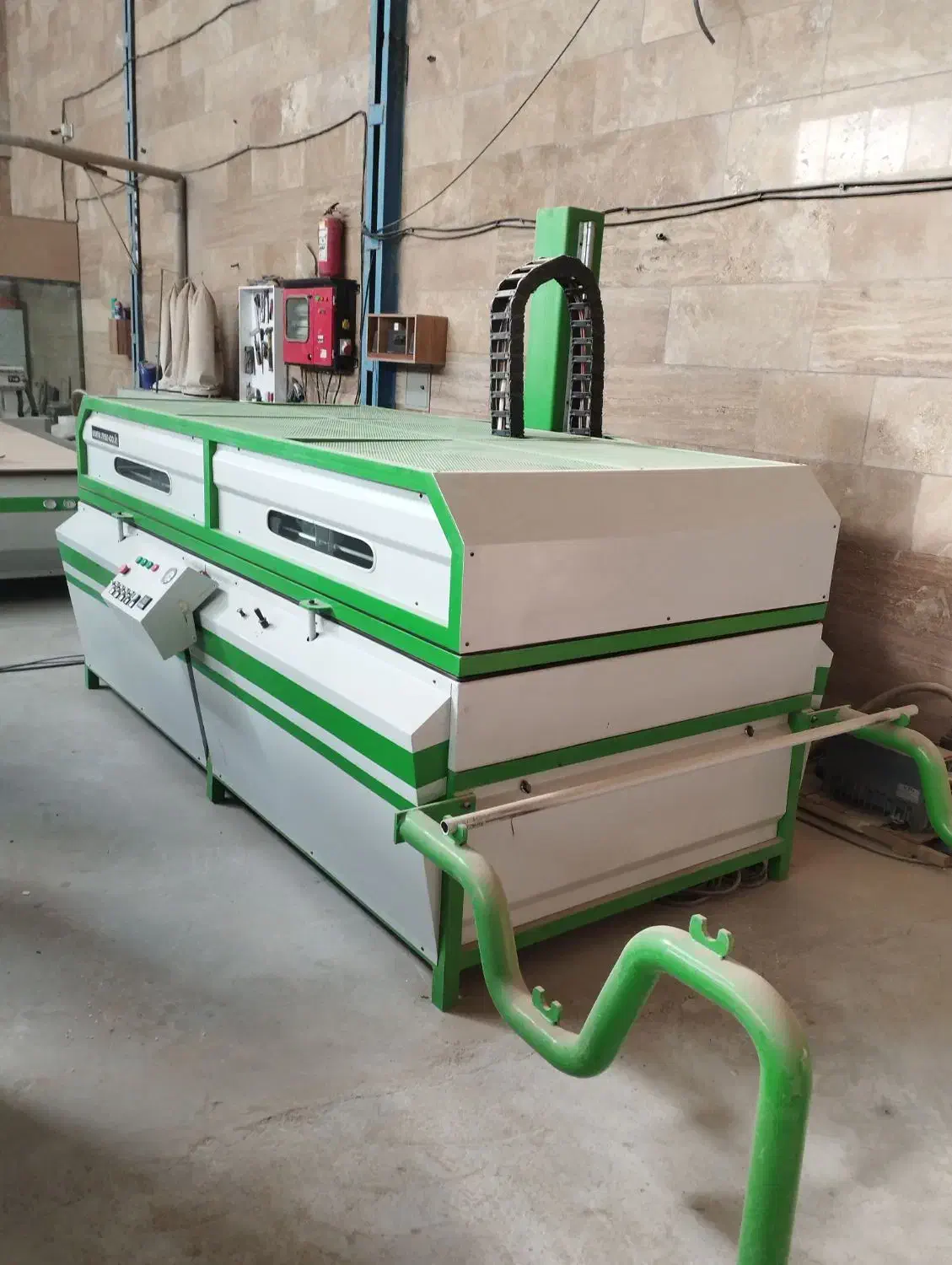 پرس وکیوم ممبران اسانسوری|ماشین‌آلات صنعتی|اصفهان, لیمجیر|دیوار