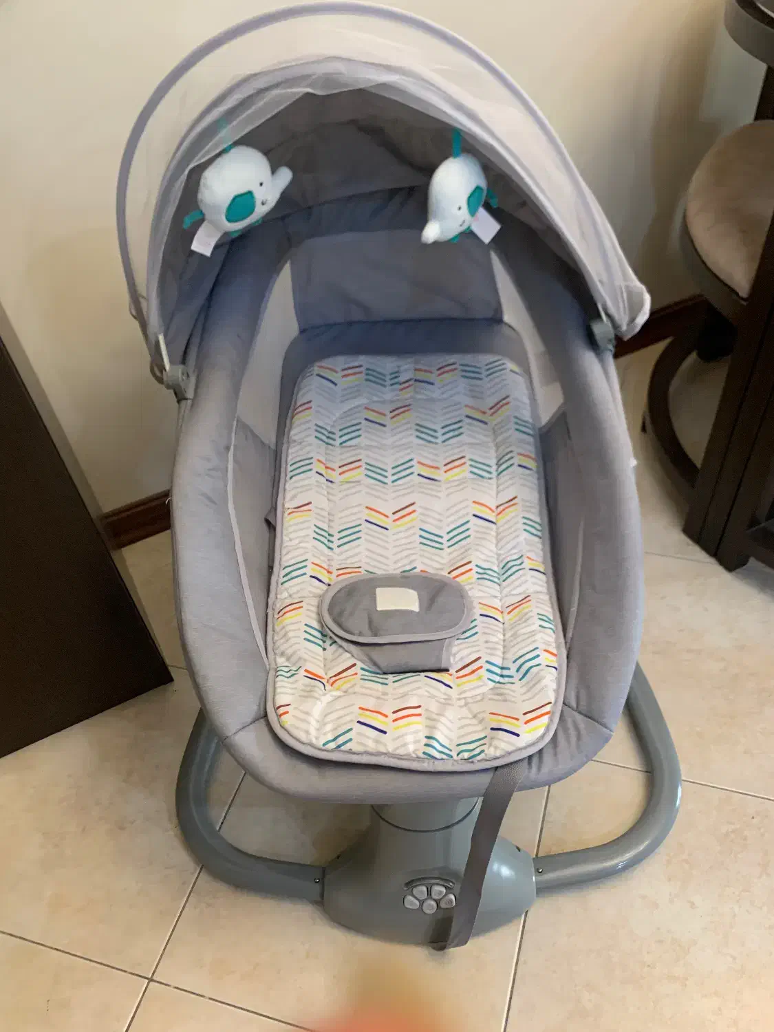 گهواره برقی|اسباب و اثاث بچه|تهران, دبستان|دیوار