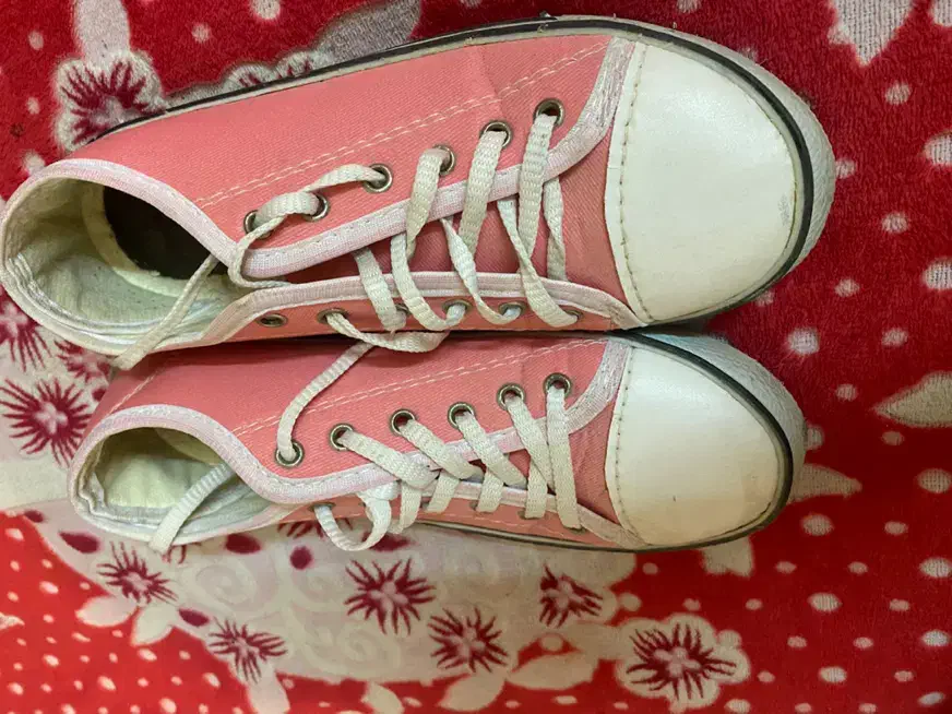 تمامی این ست ها به قیمت ۲۰۰ هزار|کیف، کفش، کمربند|اصفهان, قائمیه|دیوار