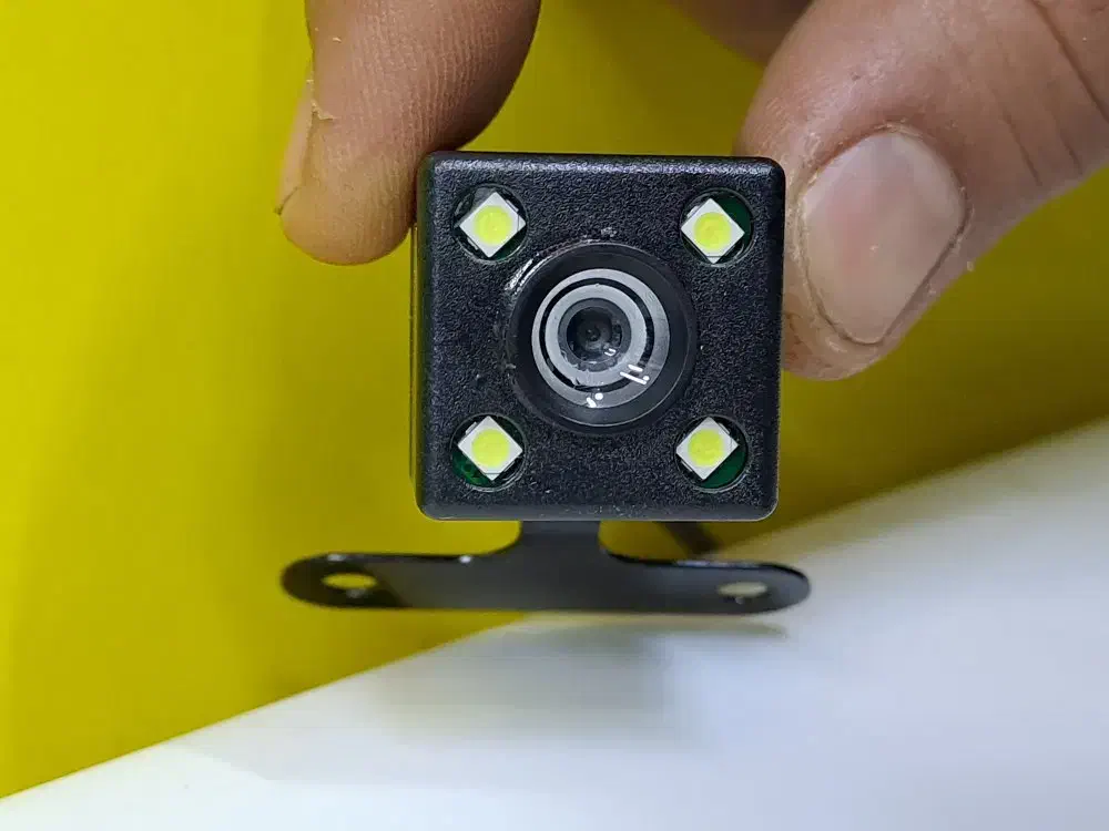 دوربین ثبت وقایع سه لنزه دوربین خودرو|دوربین مداربسته|بجنورد, |دیوار