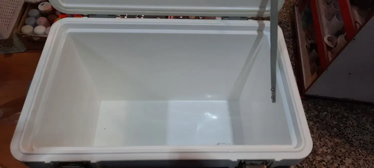 یخدان ترموس اندونزی 33 لیتری|ظروف نگهدارنده، پلاستیکی، یک‌بارمصرف|دزفول, |دیوار