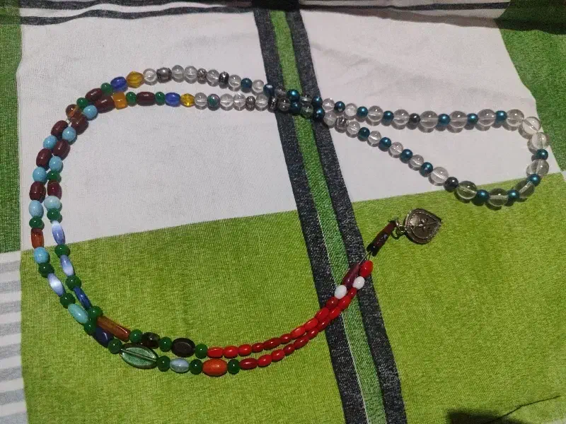 تسبیح با مهرههای کاملاً قدیمی|کلکسیون اشیاء عتیقه|کرج, حسن آباد|دیوار