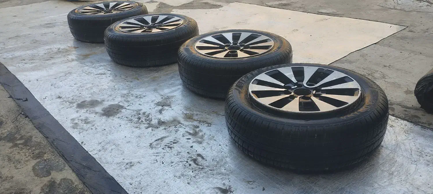 رینگ و لاستیک پراید|قطعات یدکی و لوازم جانبی|سلماس, |دیوار