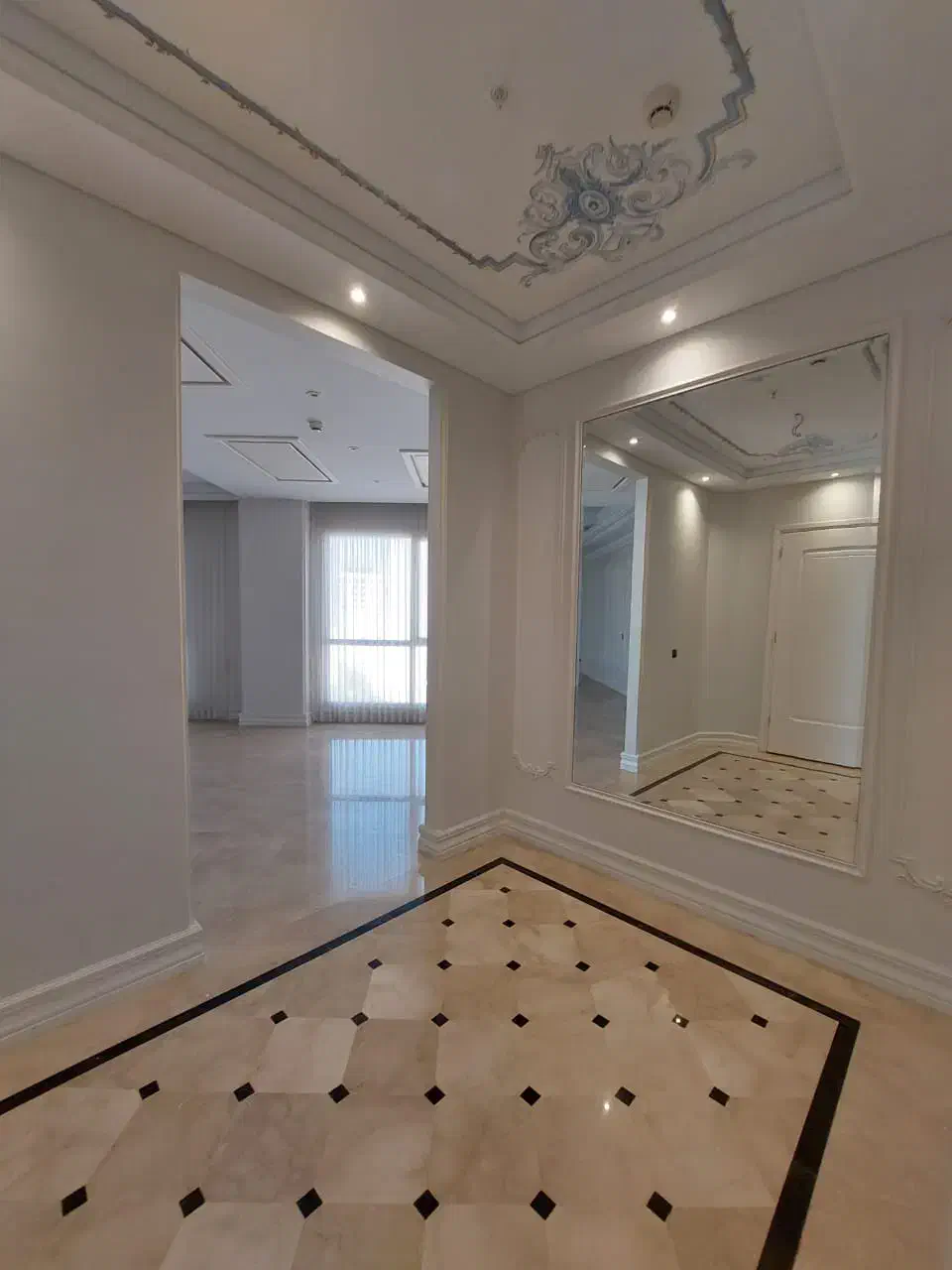 فرشته ۴۵۰ متر پنت هوس فول مشاعات