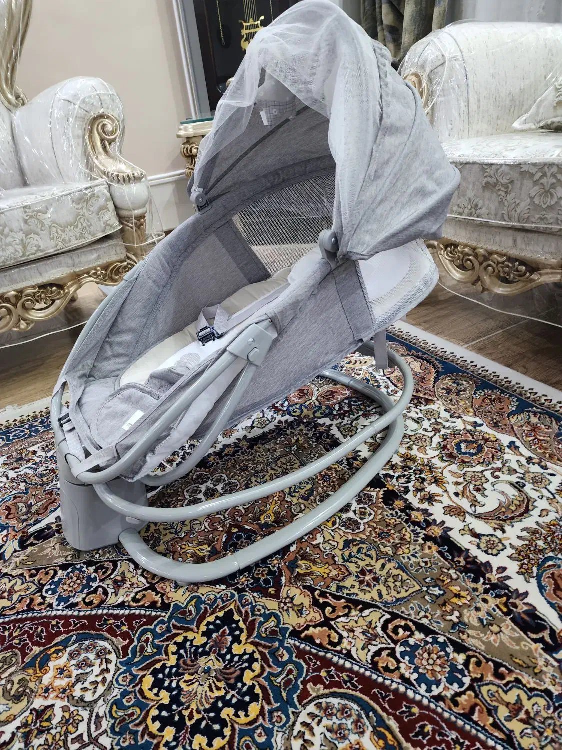 ننو برقی نوزاد|تخت و صندلی بچه|کرج, فاز ۴ مهرشهر|دیوار