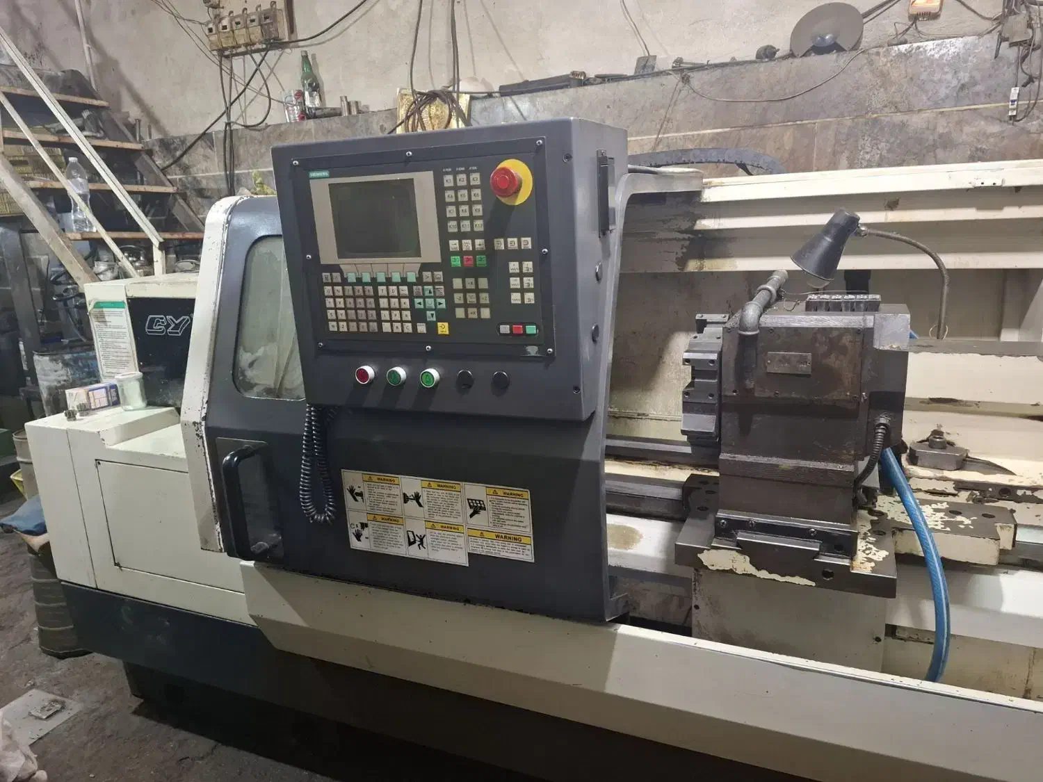 سی ان سی تراش|ماشین‌آلات صنعتی|آبیک, |دیوار