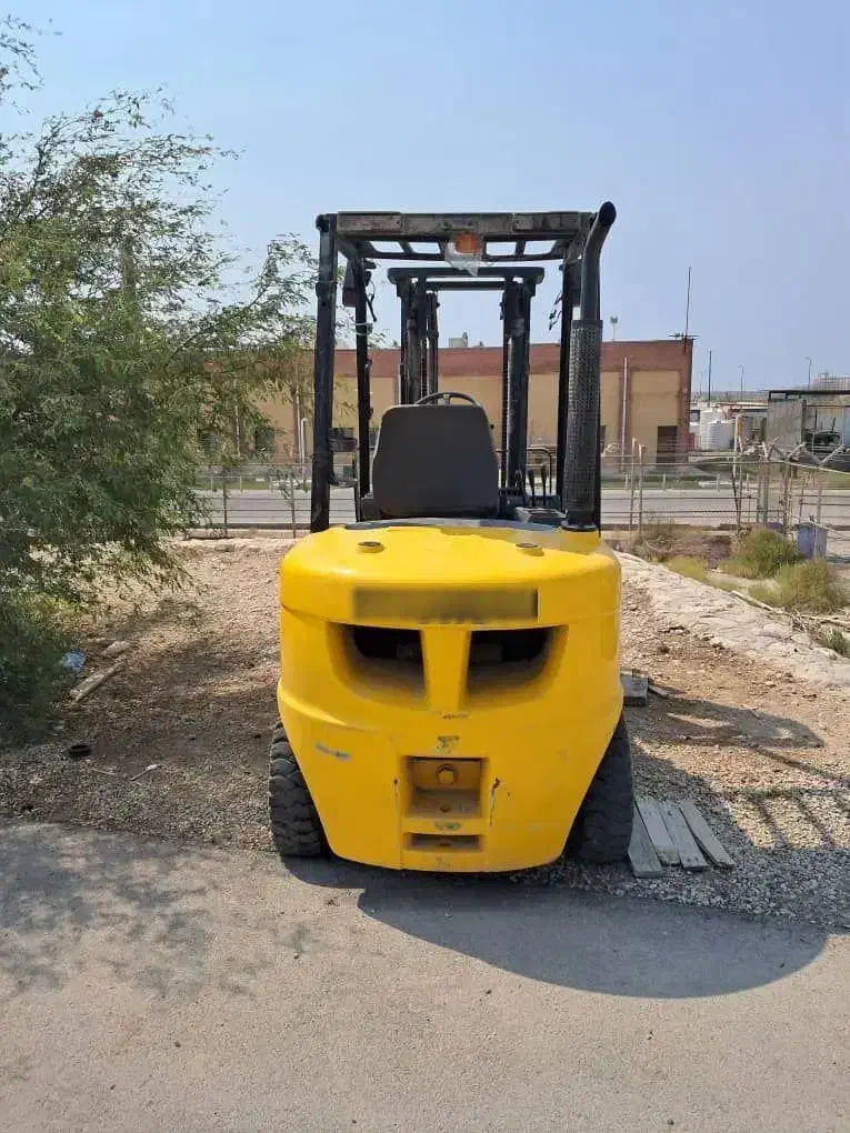 لیفتراک ۳ تن دیزلی هیوندای مدل ۲۰۱۶|خودرو سنگین|برازجان, |دیوار