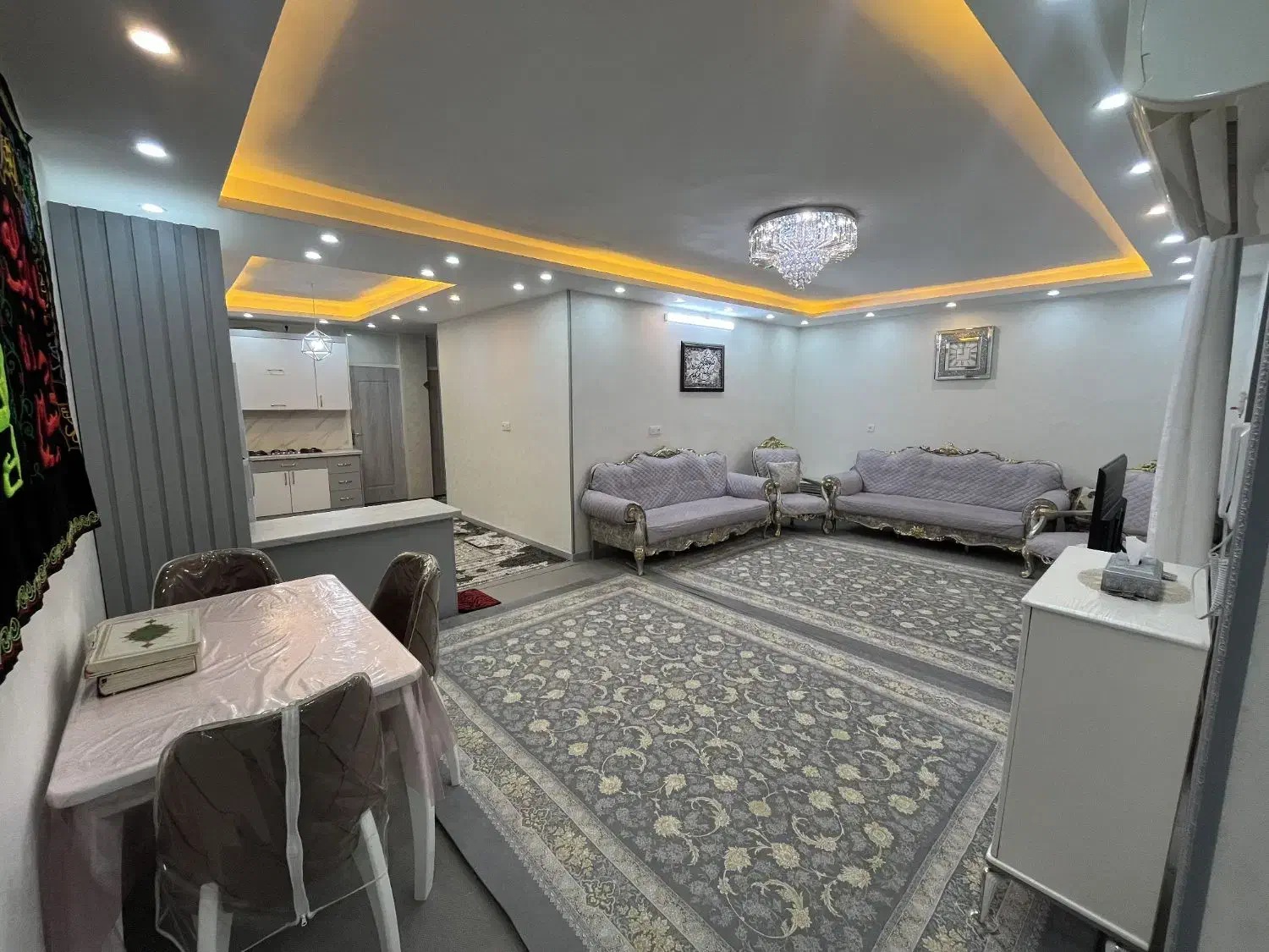 خانه ویلایی مرکز شهر ۲ طبقه ۲۲۰ متر زیربنا|فروش خانه و ویلا|اهواز, نادری|دیوار