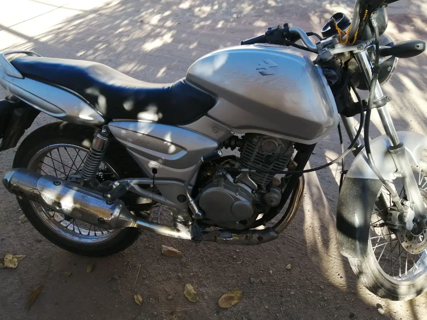 موتور سیکلت پالس دوشمع مدل 83|موتورسیکلت|فشم, |دیوار