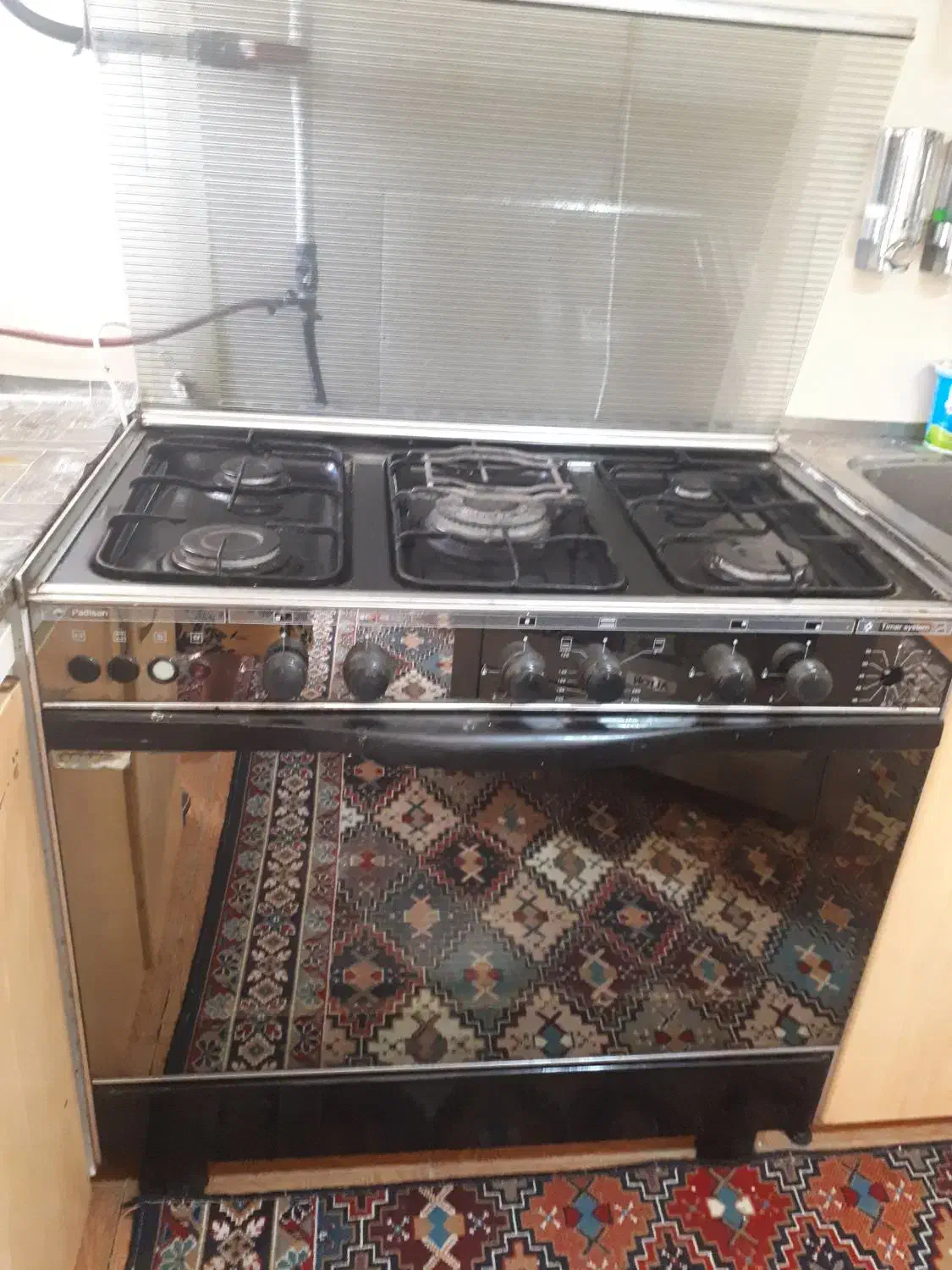 با فر سالم|اجاق گاز و لوازم برقی پختوپز|بروجرد, |دیوار