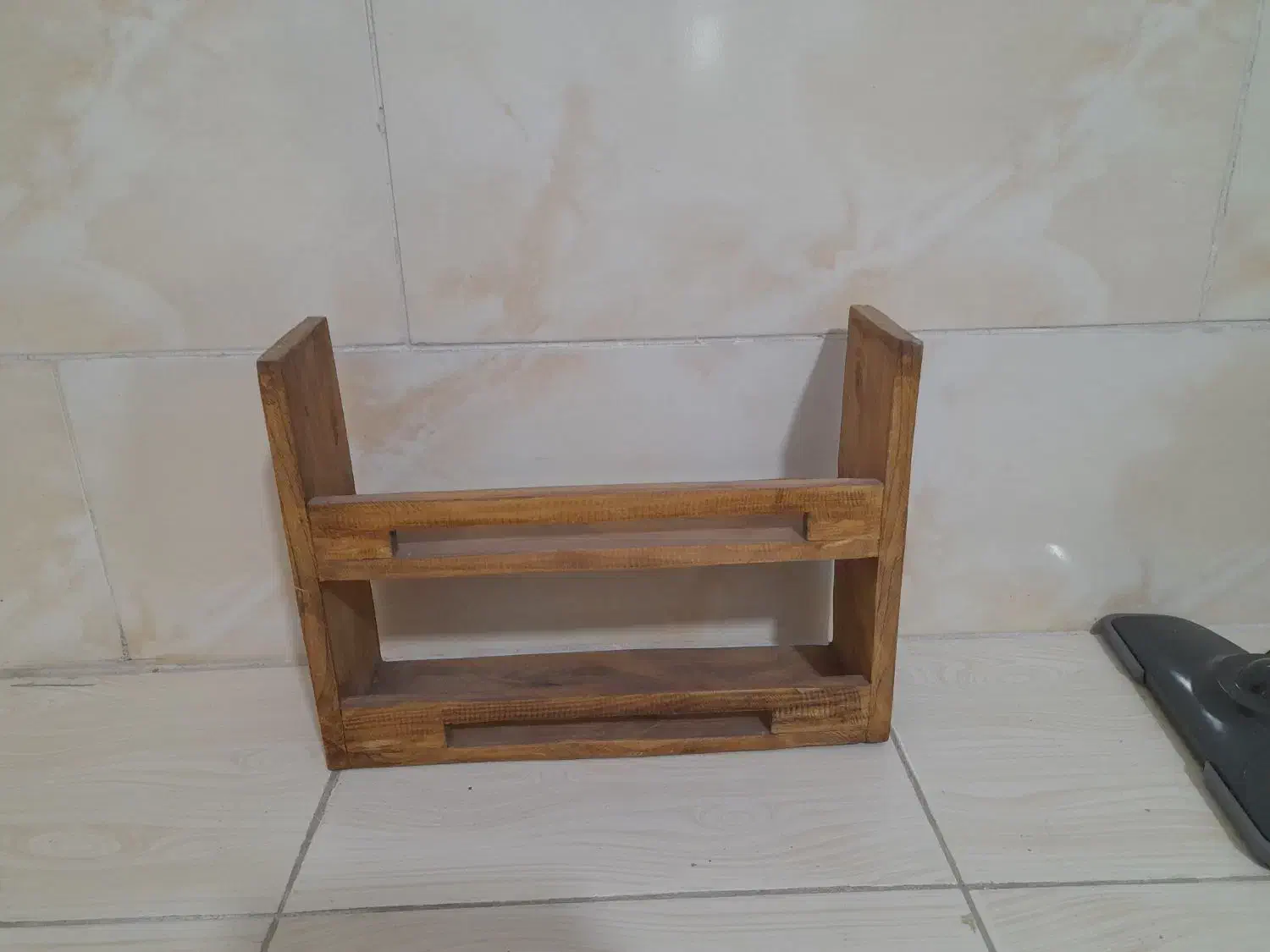 جاادویه و آبچک رومیزی|آبچکان و نظمدهنده ظروف|کرمان, |دیوار