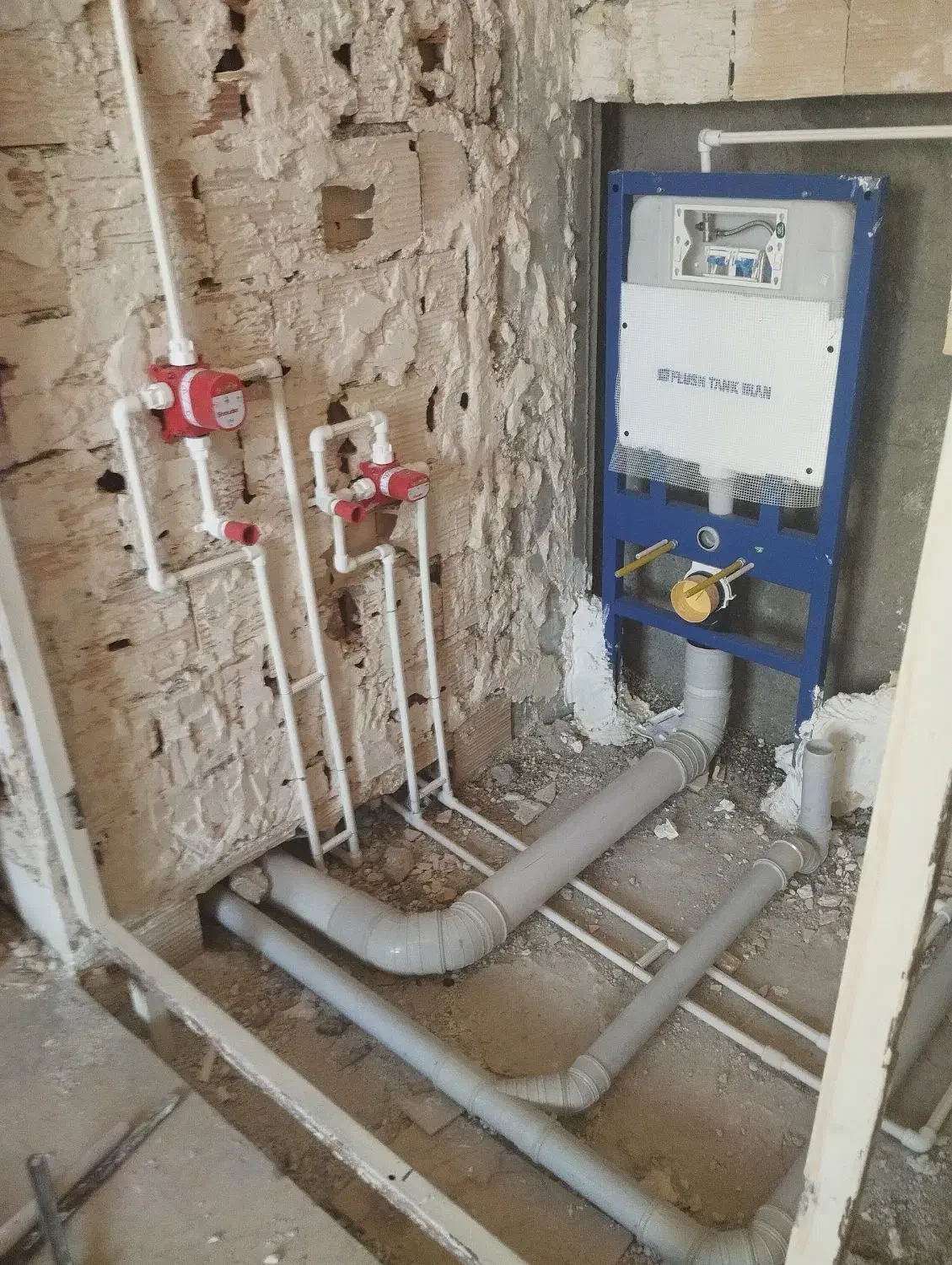 لوله کشی آب فاضلاب شوفاژ گا استخر تمام نقاط تهران|خدمات پیشه و مهارت|تهران, فلسطین (میدان انقلاب)|دیوار