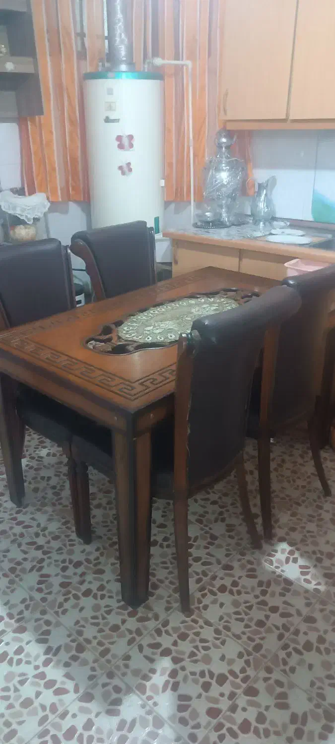 میز ناهار خوری سالم|میز و صندلی غذاخوری|تربت جام, کلالی|دیوار