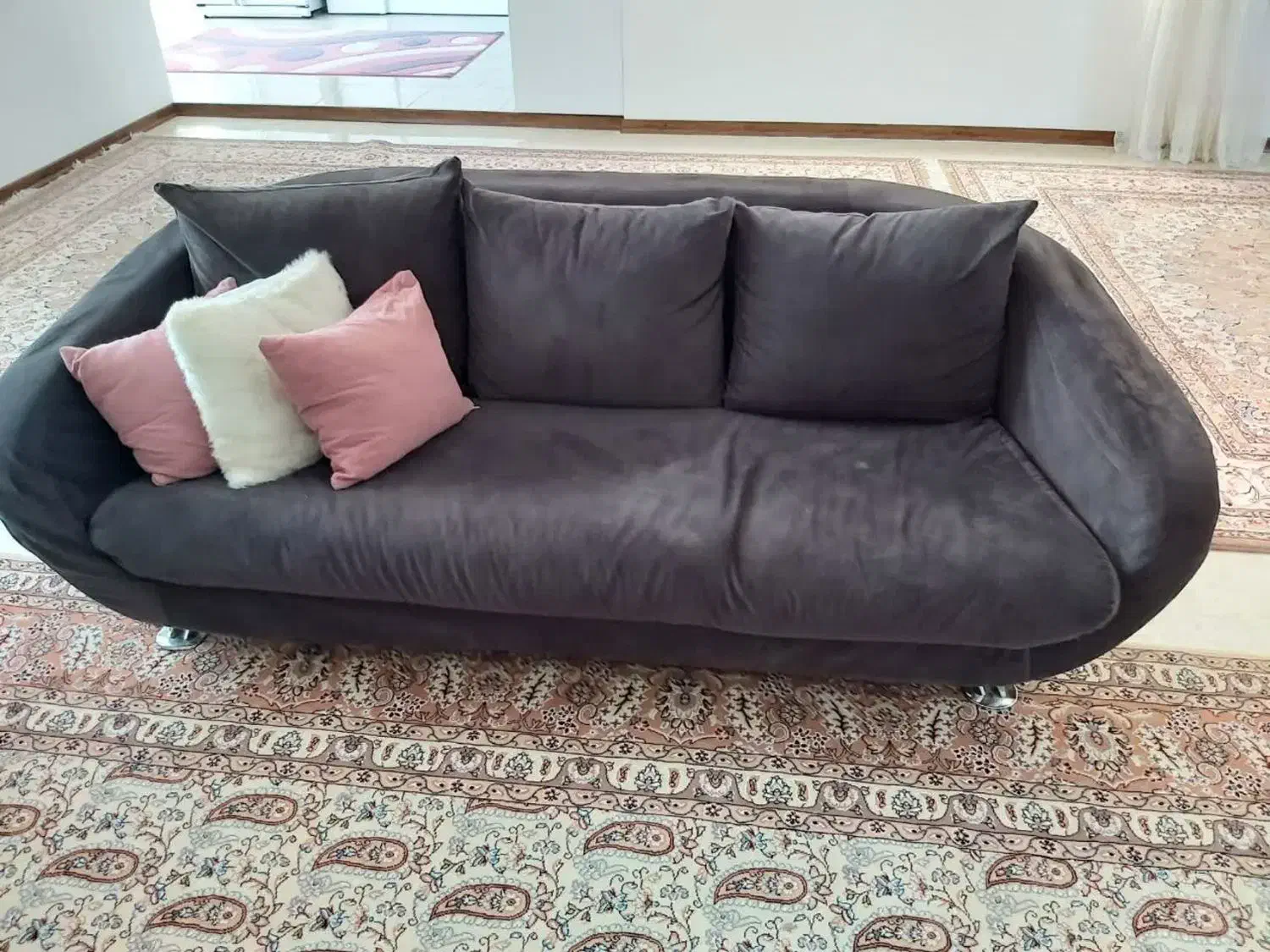 مبل تمیز اسپورت|مبلمان خانگی و میز عسلی|بسطام, |دیوار