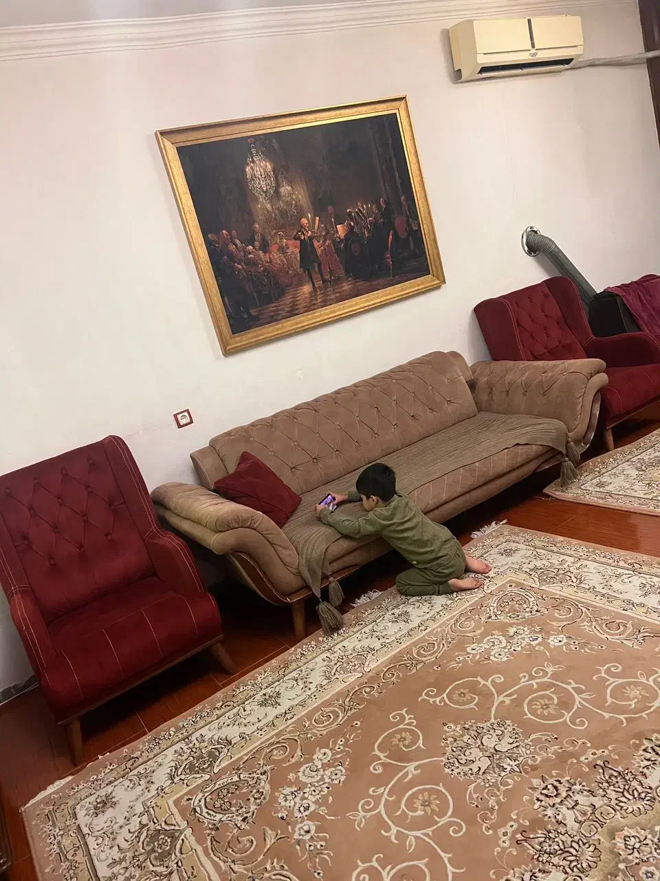 مبل و غذا خوری|مبلمان خانگی و میز عسلی|پارس‌آباد, |دیوار