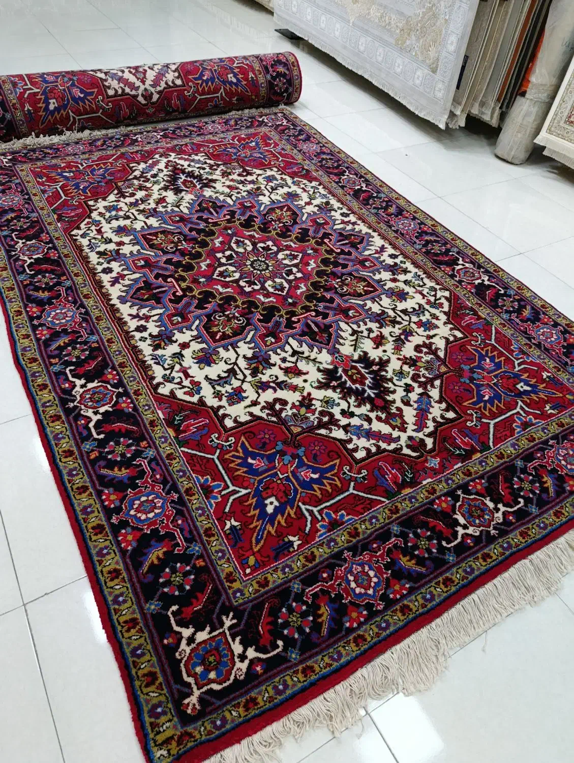 فرش جفت 9 متری تاجری با اقساط یک ساله|فرش|مشگین شهر, |دیوار