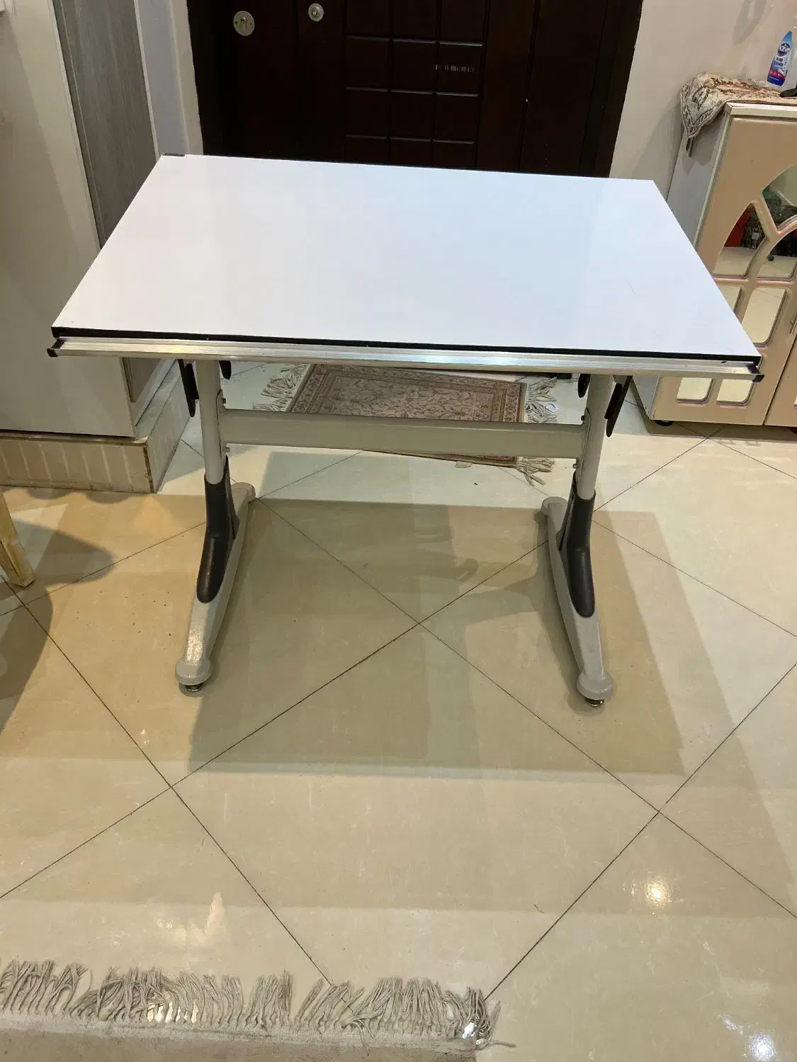 میز طراحی و معماری|میز تحریر و کامپیوتر|خرم‌آباد, |دیوار