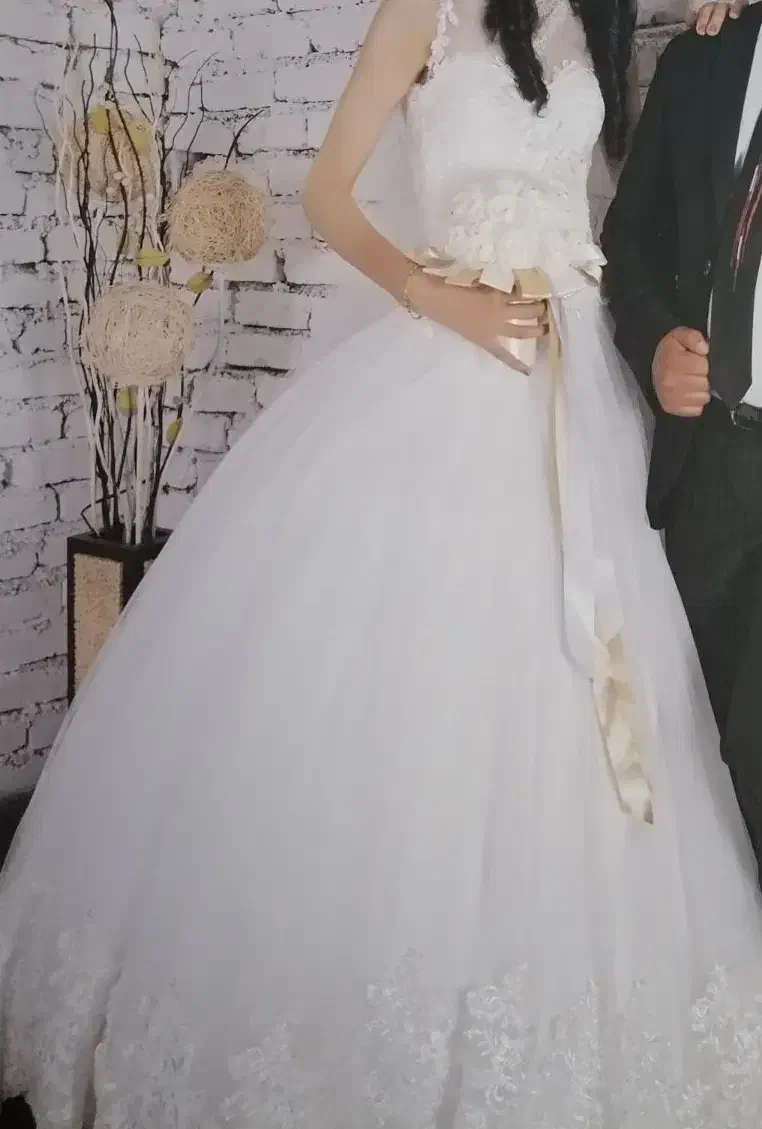 لباس عروس در حد نو|لباس|اندیشه, شهرک مریم|دیوار