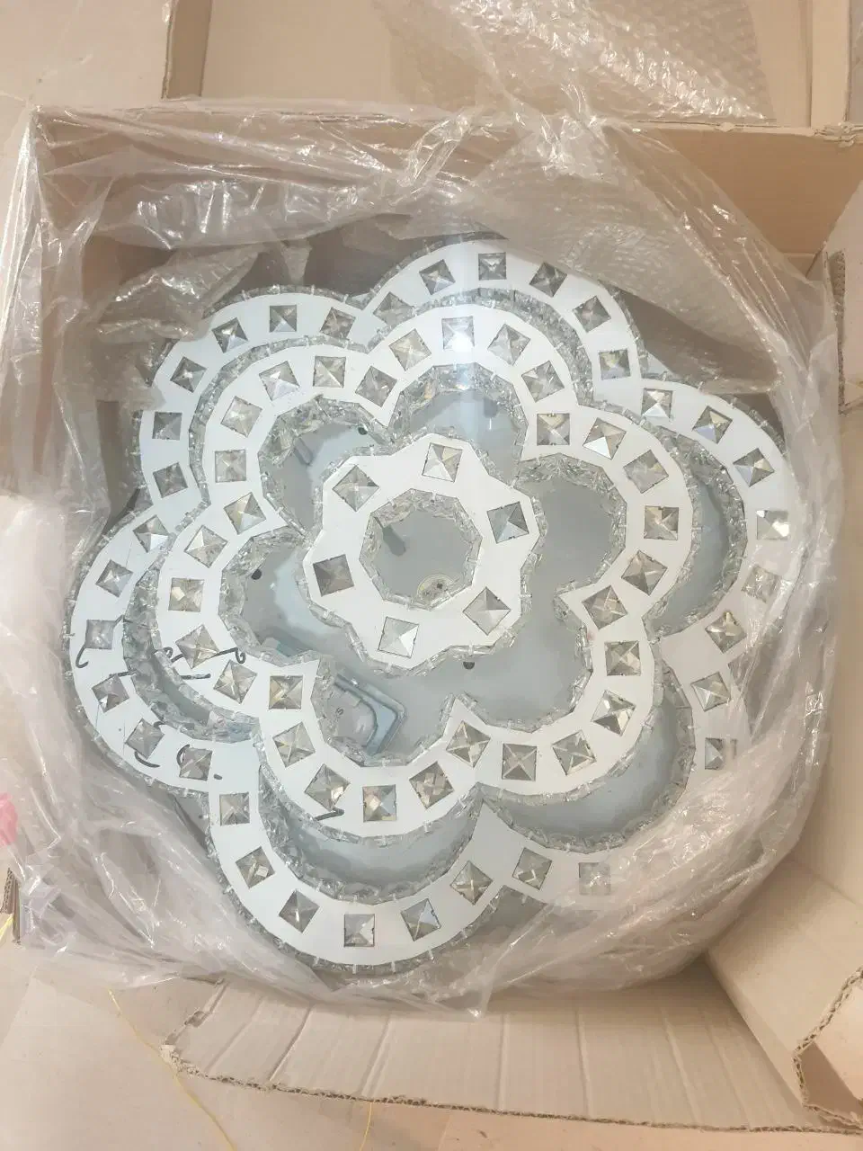 لوستر سقفی ستاره ای|لوستر و چراغ آویز|تهران, شهرک خرازی|دیوار