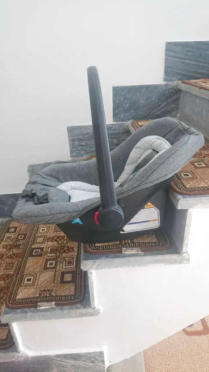 وسایل نوزاد|اسباب و اثاث بچه|نهاوند, |دیوار