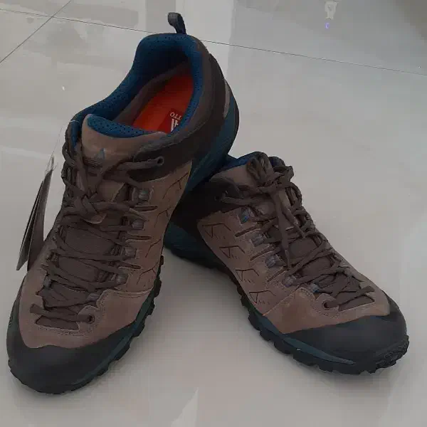 کفش مردانه|کیف، کفش، کمربند|مشهد, آزادشهر|دیوار